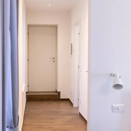 La Dolce Dimora, Centro Luxury & Comfort Apartamento Menaggio